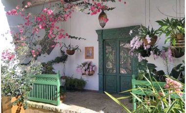 Hermosa casa campestre en la Ceja Antioquia 10.000 m2