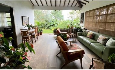 Hermosa casa campestre en la Ceja Antioquia 10.000 m2