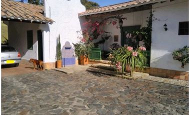 Hermosa casa campestre en la Ceja Antioquia 10.000 m2