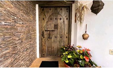 Hermosa casa campestre en la Ceja Antioquia 10.000 m2