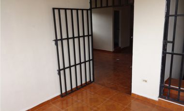 ARANJUEZ / CASA BIFAMILIAR /  VIVIENDA / OFICINA / BODEGA / LOCAL