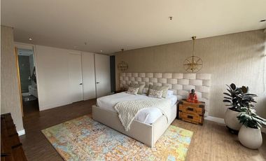 ESPECTACULAR APARTAMENTO UBICADO CERCA A LOS BALSOS