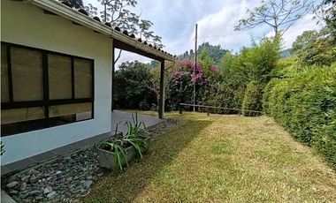 Arriendo casa campestre en la Estrella