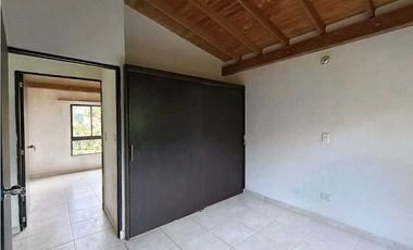 Arriendo casa campestre en la Estrella