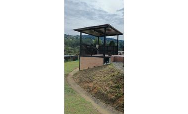 Casa Amoblada en Arriendo en Guarne