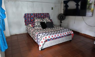 VENDE CASA EN VILLETA