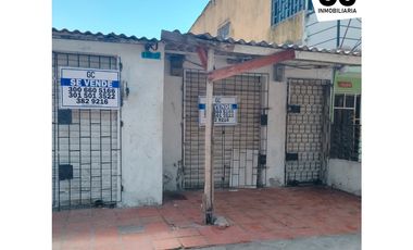Se vende lote comercial - Soledad 2000