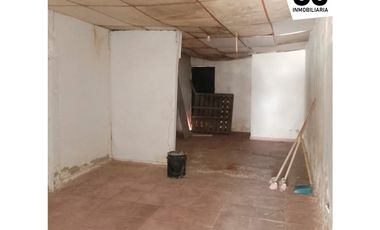 Se vende lote comercial - Soledad 2000