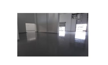 ALQUILO BODEGA SALOMIA