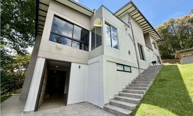 CASA CAMPESTRE EN GUARNE