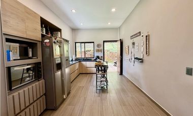 CASA CAMPESTRE EN GUARNE