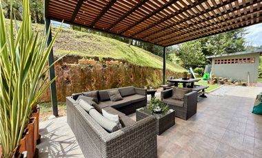 CASA CAMPESTRE EN GUARNE