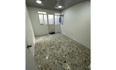 SE RENTA CASA PARA OFICINAS EN MARAYA