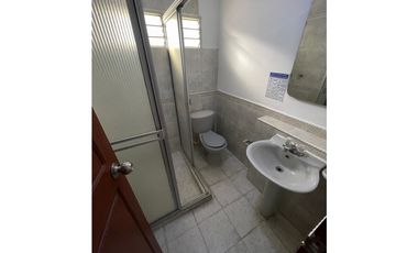 SE RENTA CASA PARA OFICINAS EN MARAYA