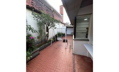 SE RENTA CASA PARA OFICINAS EN MARAYA