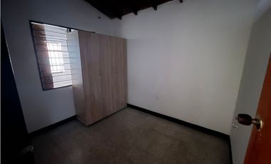 Arrienda casa en el Barrio Artex, Itagui