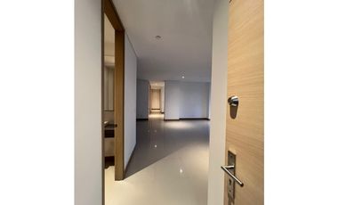 Venta de apartamento en el Poblado sector Los Parras