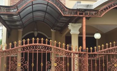 Disewa rumah Dekat Kolam renang Pondok Kelapa Jakarta Timur