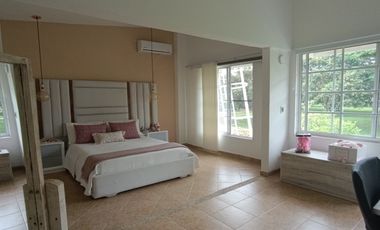 Vendo Hermosa Casa Campestre En El Exclusivo Condominio Las Mercedes En Jamundí.