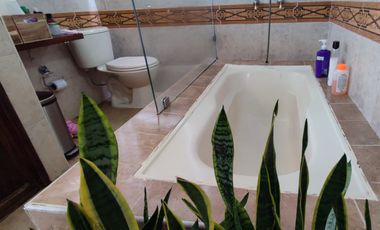 Vendo Hermosa Casa Campestre En El Exclusivo Condominio Las Mercedes En Jamundí.