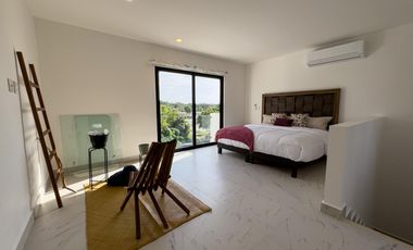 EN VENTA CASA DE 2 HABITACIONES CON ALBERCA, ROOFTOP Y TERRAZA EN TULUM