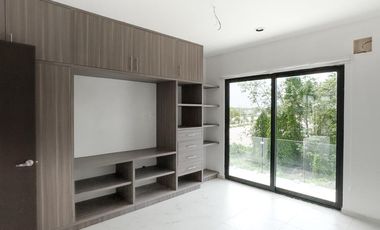 EN VENTA CASA EN TULUM DE 2 HABITACIONES CON ROOFTOP Y TERRAZA