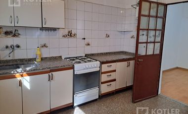 Chalet de 4 amb en Temperley Este