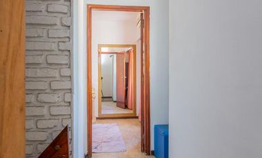 Casa en  venta, En Quilmes, lote propio, APTO CREDITO