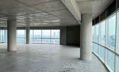 Alquiler Venta Oficina en Tigre- 450 m2 Torre de las Naciones