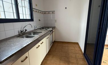 casa duplex en alquiler Villa Allende Centro mts Goycoechea