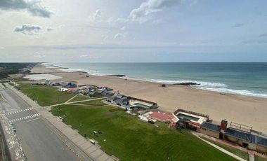 Edif. Sur III 9no piso frente al mar - 4 Ambientes - Zona I - Miramar