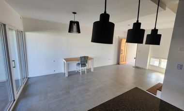 Dúplex en venta - 3 Dormitorios 3 Baños - Córdoba