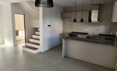 Dúplex en venta - 3 Dormitorios 3 Baños - Córdoba