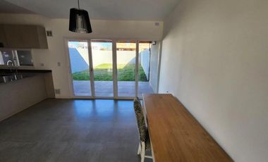 Dúplex en venta - 3 Dormitorios 3 Baños - Córdoba