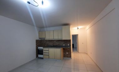 Departamento 2 amb. en alquiler Villa Luzuriaga