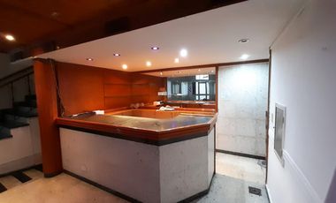 Alquiler de Local en Lanús Este 380 m2 en Esquina