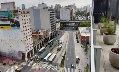Oficina en  Av. Paseo Colon