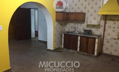 Casa en alquiler, Aguado N°233, Escobar