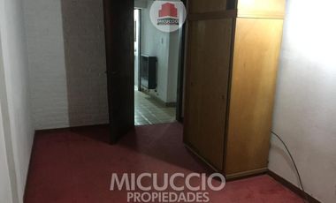 Casa en alquiler, Aguado N°233, Escobar