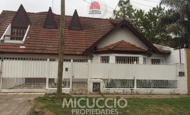 Casa en alquiler, Aguado N°233, Escobar