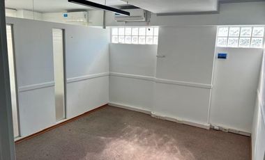 Exclusivo semipiso de oficina en Alquiler, con Balcón y Cochera - Núñez