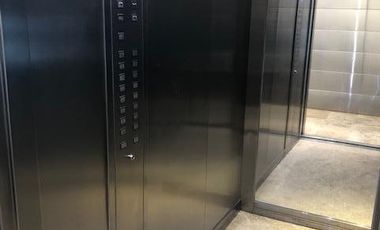 Exclusivo semipiso de oficina en Alquiler, con Balcón y Cochera - Núñez