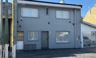 Casa en venta en Marco Avellaneda 771, Remedios de Escalada en estado IMPECABLE