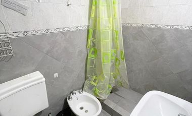 Triplex en venta - 3 Dormitorios 2 Baños - Cochera - 70Mts2 - Mar del Tuyú