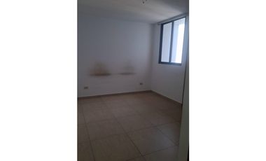 SE VENDE EN PH TERRAZAS DEL REY - CONDADO DEL REY