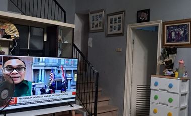 RUMAH DISEWAKAN DI RAFFLES HILLS CIBUBUR