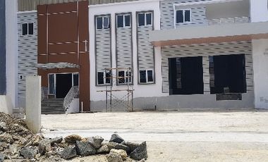 Gudang Luas 2000 sd 4000 disewakan  di Delta silicon 5