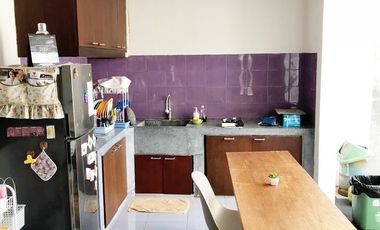 Rumah di kompleks perumahan Meninting Garden Lombok