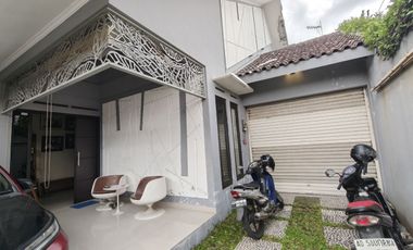 Rumah desain minimalis di nusukan Banjarsari Solo