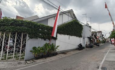 Rumah desain minimalis di nusukan Banjarsari Solo